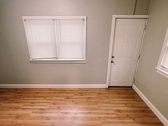 5th image of 223 Gelock Pl SW