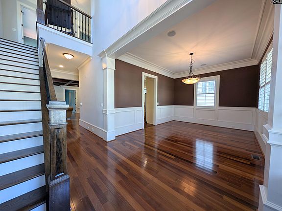 2nd image of 51 Veranda Ln