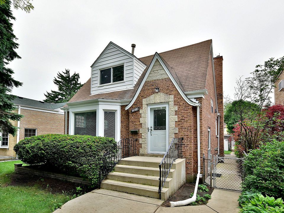 1st image of 1814 N 76th Ct