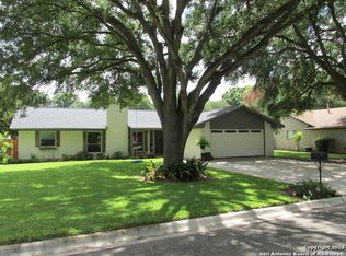 1503 28th St, Hondo, TX 78861