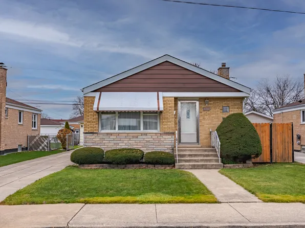 8222 S Kildare Ave, Chicago, IL 60652