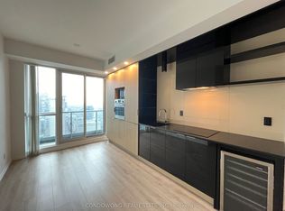 70 Temperance St #3312, Toronto, ON M5H 0B1