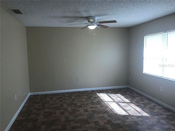 4th image of 8702 Navajo Ave APT A