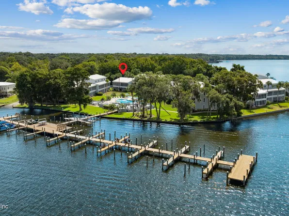 210 RIVER BEND Place #B, Welaka, FL 32193