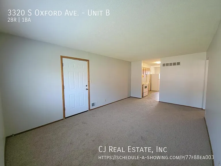 3320 S Oxford Ave #B — Photo 3