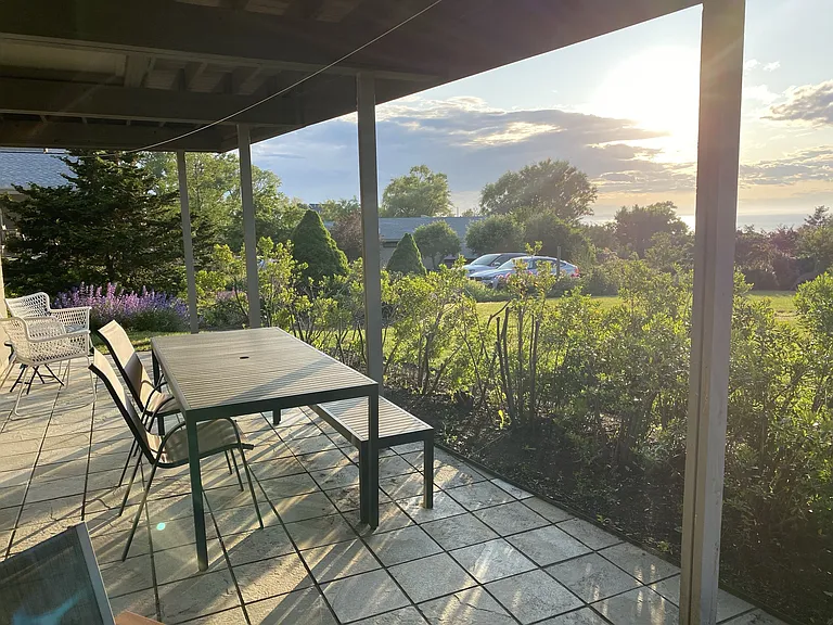 Downstairs patio dining area