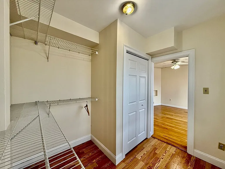 724 Cambridge St #3 — Photo 9