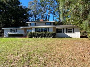 1303 Coral Rd, Waycross, GA 31501