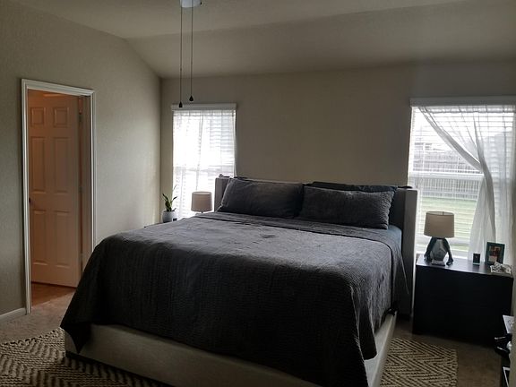 2nd image of 207 Losoya Dr