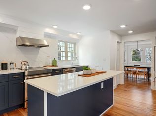 44 Rustlewood Rd, Milton, MA 02186