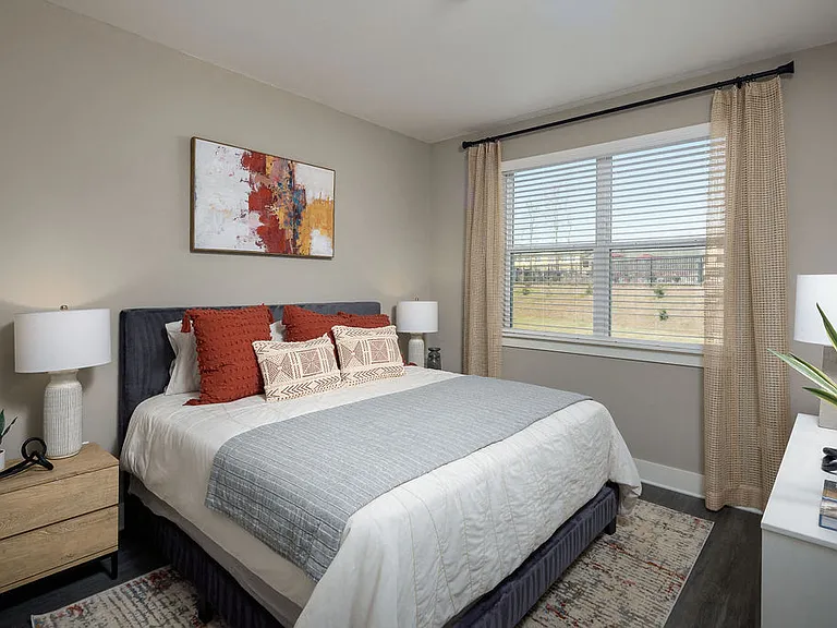 The Pointe at Concord — Photo 8