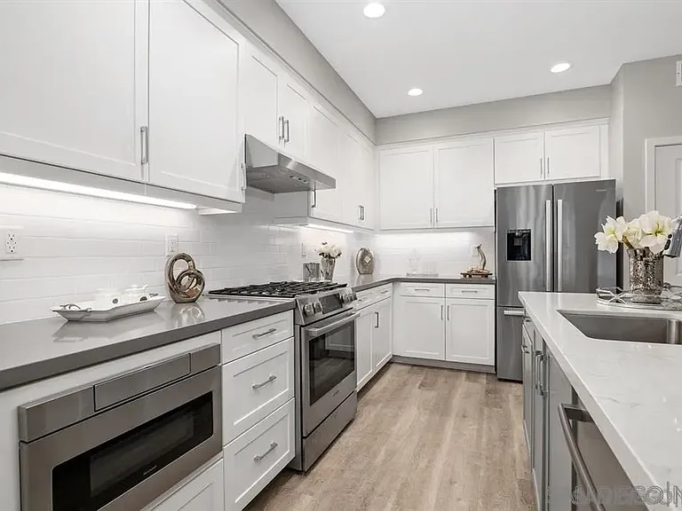 347 Oak Ave — Photo 4