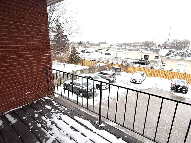 127 Ann St #3 — Photo 8