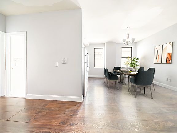 3rd image of 502 W 152nd St APT 52