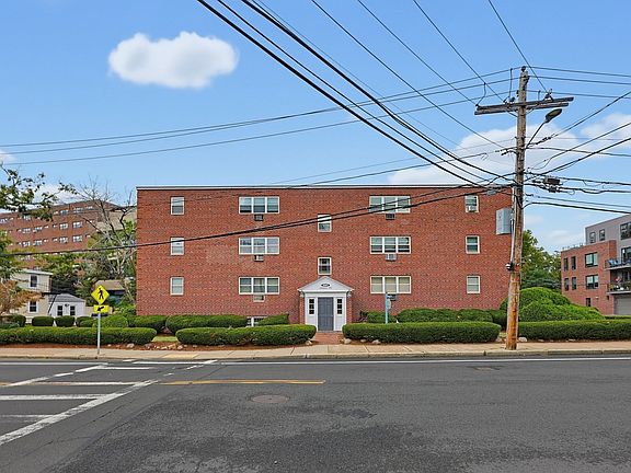 2nd image of 1185 Adams St APT 17
