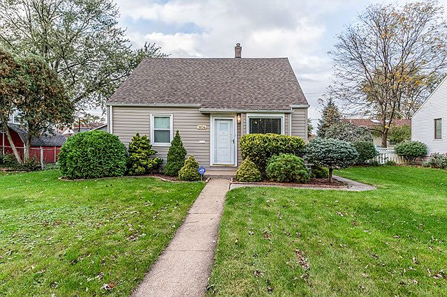 1st image of 3036 W 113th Pl