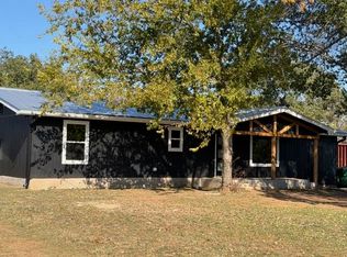 903 FLAG CREEK DR., Llano, TX 78643