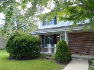 106 Colonial Pkwy UNIT A, Yorkville, IL 60560