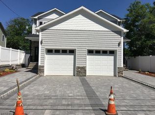 12 Cross St #12A, Vauxhall, NJ 07088