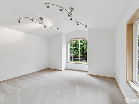 5th image of 9227 232nd Street SW