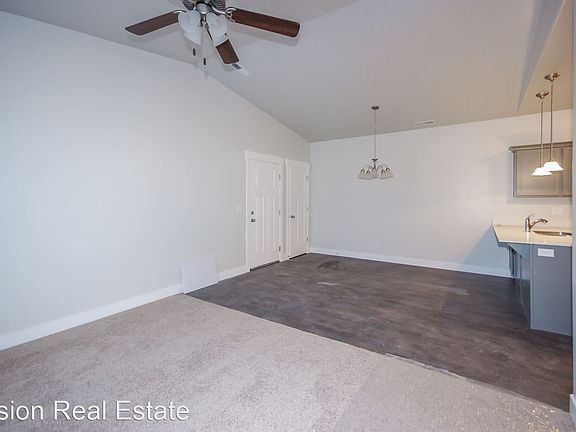 4th image of 42 W Silver Springs Dr Unit 805