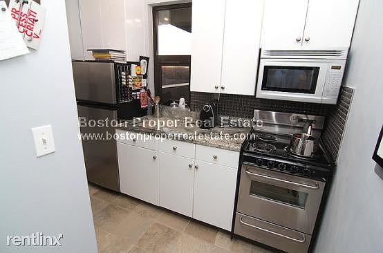 12 Stoneholm St. #624 Boston - Fenway Unit Photo 5