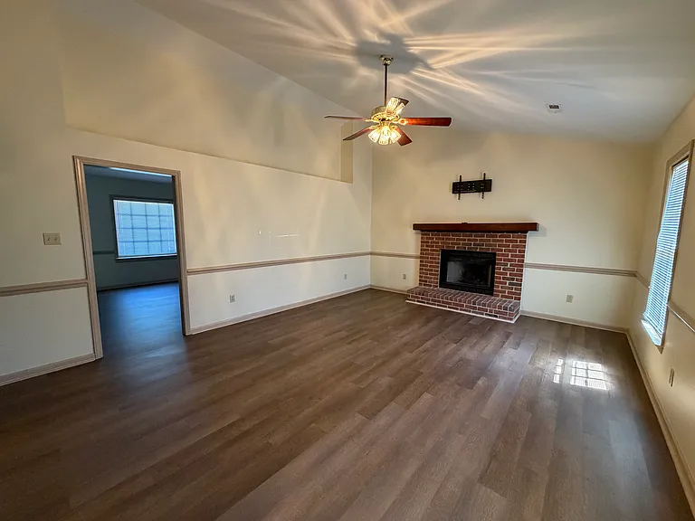 2408 Womble St SW — Photo 1