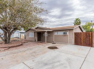 26 Prince Ln, Las Vegas, NV 89110