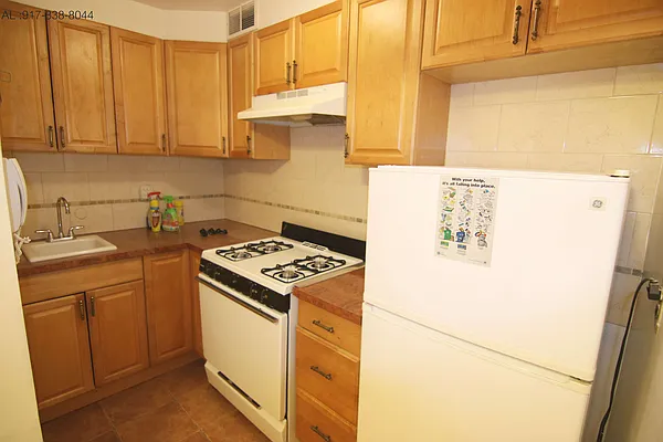 Rented by America Mecca Realty LLC | media 11