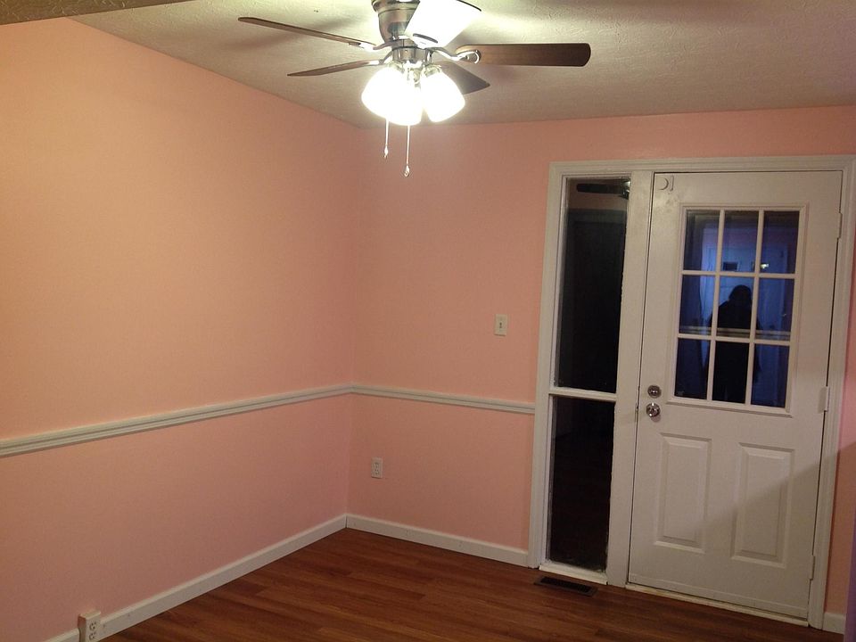 1st image of 2991 Grandwoods Cir