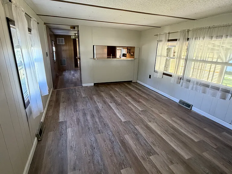 34 Windsor St #34 — Photo 8
