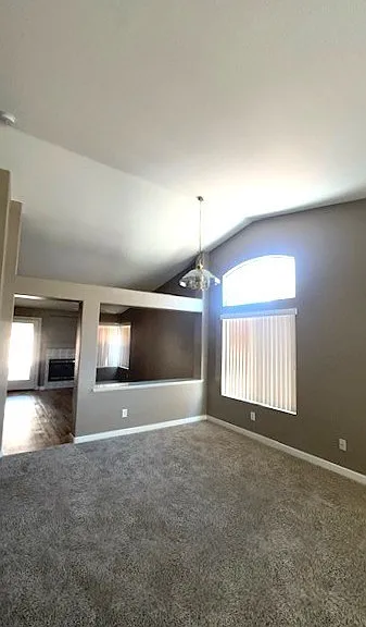 1929 Blue Ribbon Dr — Photo 3