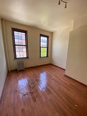 Rented by Delmark Realty LLC | media 14