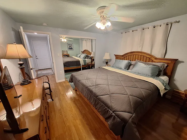 4050 Yucatan Cir — Photo 18