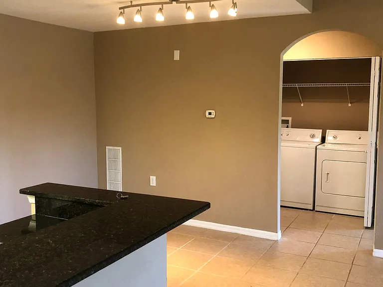 7424 Vista Way #206 — Photo 11
