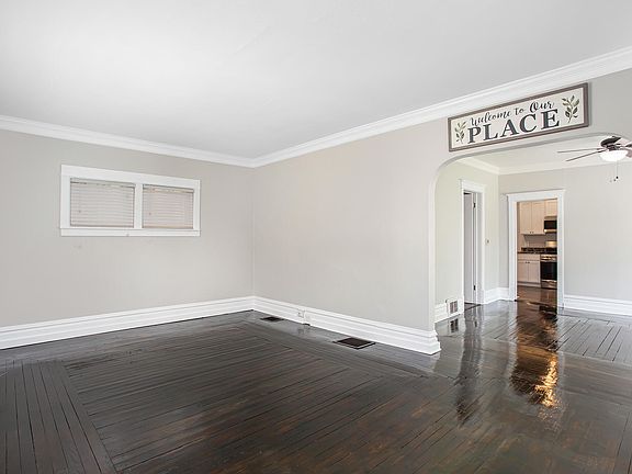 4th image of 1500 North Ave NE