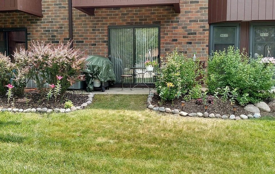 1st image of 9037 N Park Plaza Ct #9037