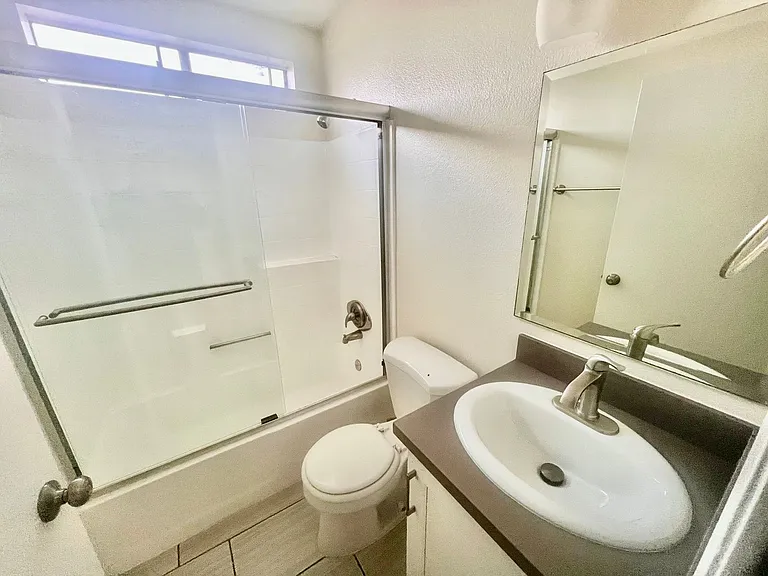 Beckwood Apartments — Photo 14