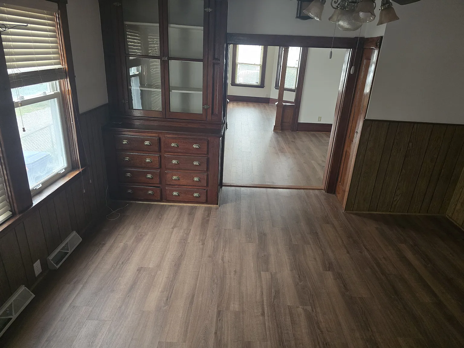 3 bed, 1375 sqft, $2,150 — Photo 2