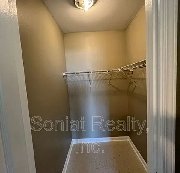 2012 Alabo St — Photo 7
