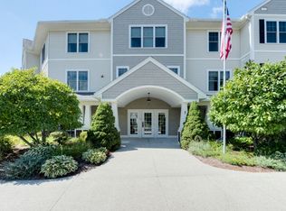 7 Crescent Way UNIT 306, Sturbridge, MA 01518