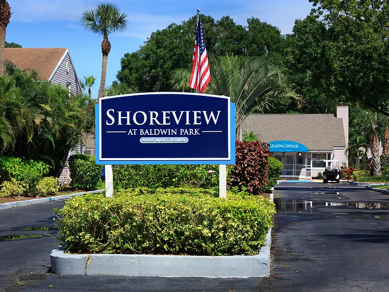 Shoreview at Baldwin Park — Photo 22
