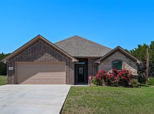 2608 Creek Dr, Granbury, TX 76048