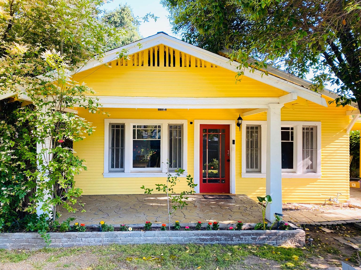 14216 Hamlin St, Van Nuys, CA 91401 | Zillow