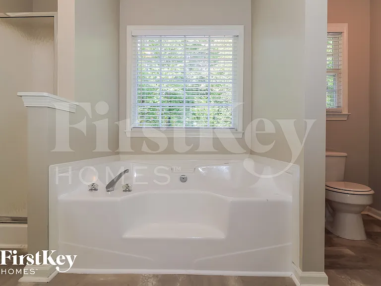42 Appleton Way — Photo 11
