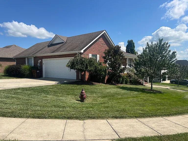 209 Iva Dr — Photo 2