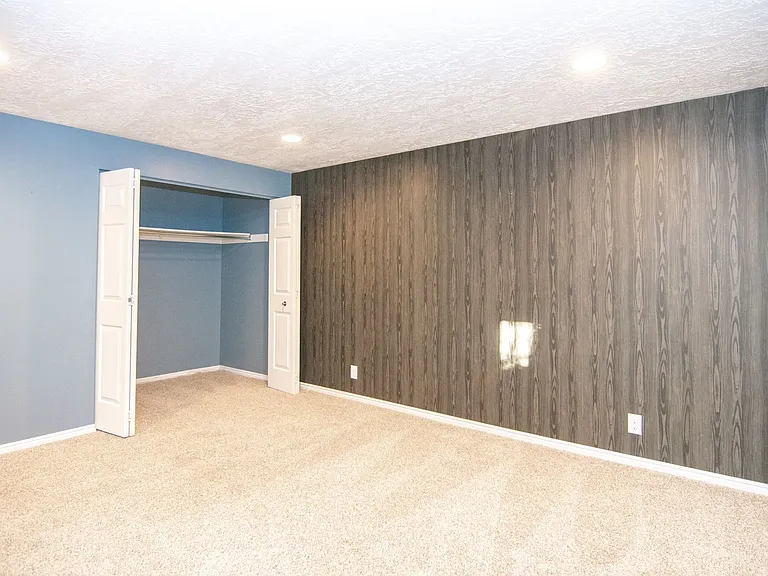 1340 Ridgewood Ln — Photo 35