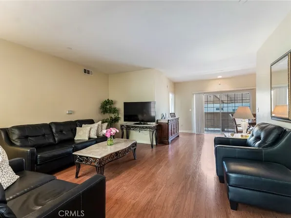 428 E Santa Anita Ave APT 103, Burbank, CA 91501