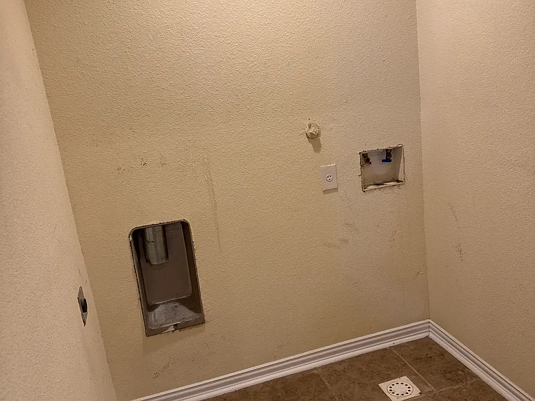 5530 Brookview Ct — Photo 10