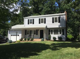 11 Nichols Ct, Fanwood, NJ 07023